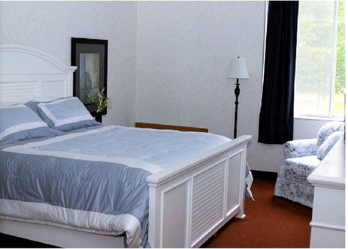 Bayside Hotel (Bayside Inn, The Surf) - From Web Listing